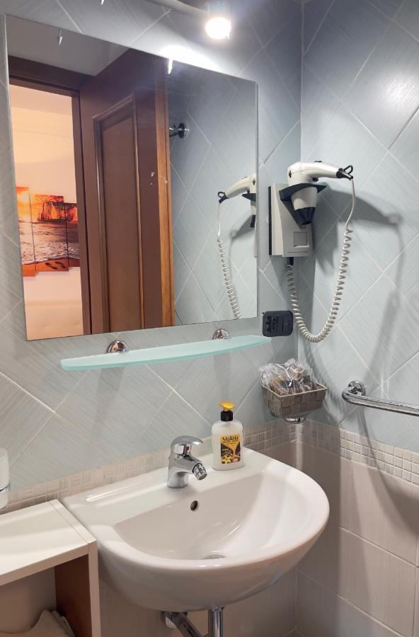 Narcisse Bed & Breakfast Тропеа Екстериор снимка